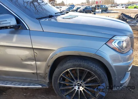 2015 Mercedes-Benz Gl 550 4Matic z USA, uszkodzony, nr VIN 4JGDF7DE0FA564812